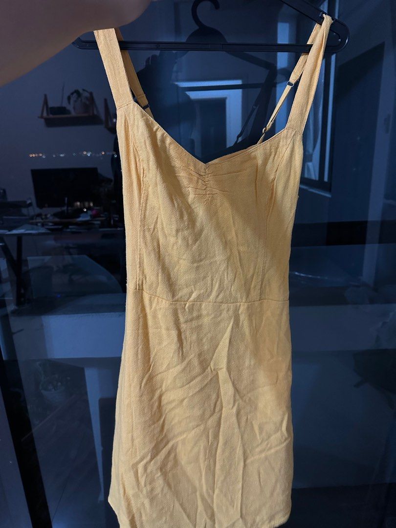 Hollister A line Dress Women s Fashion Dresses Sets Dresses on Carousell