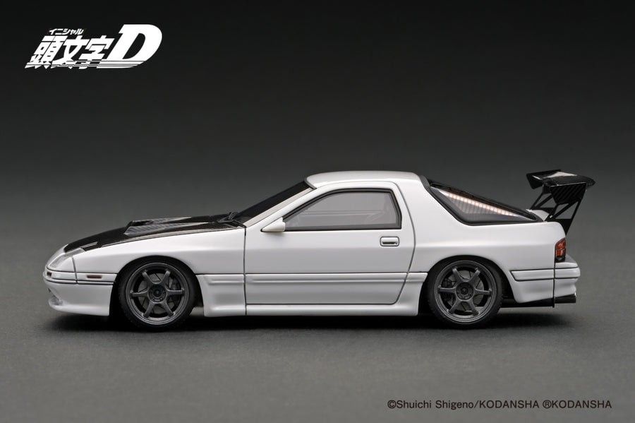 Ignition Model 1/43 Initial D Toyota AE86 and RX7 with Figurine (IG