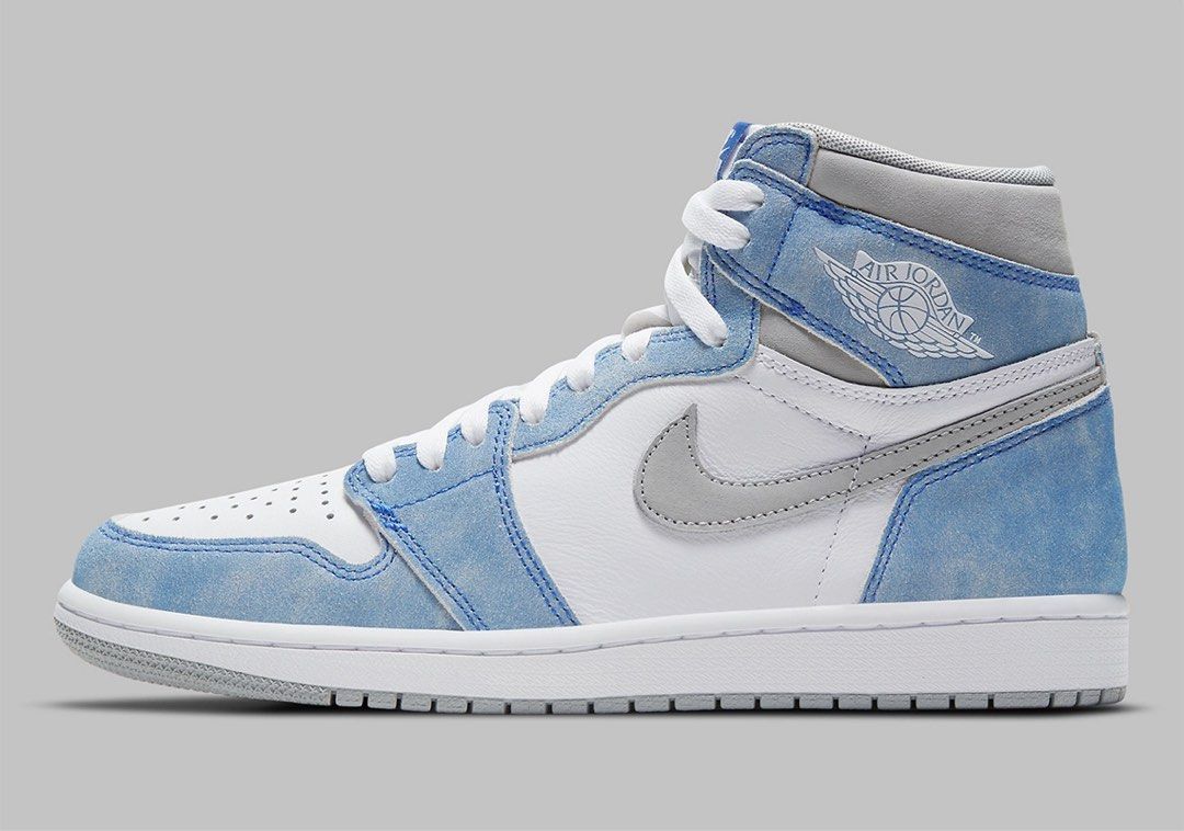 Jordan 1 hyper royal Men s Fashion Footwear Sneakers on Carousell