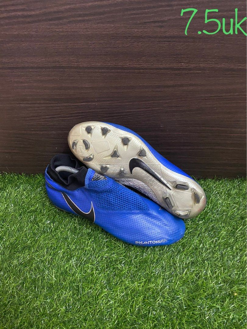 kasut bola nike phantom