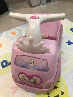 (Category: ) located in . Submitted by glammie (Listing ID 1221827407, Image 1). Description: .