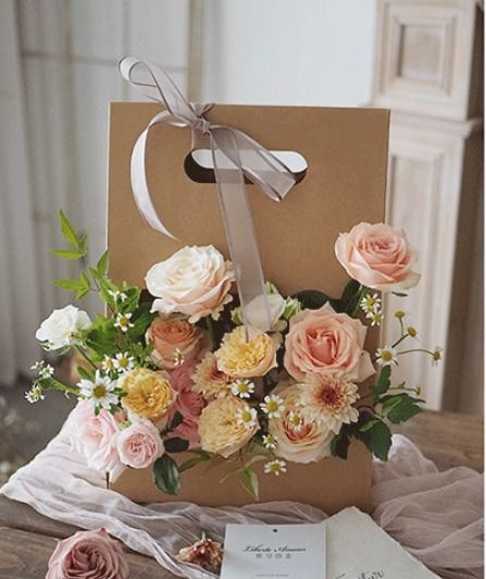 5Pcs Kraft Paper Flower Packaging Bags with Handle Flower Bouquet DIY Gift  Wrap Bags for Florist Wedding Valentine Party Decoration (Pink)
