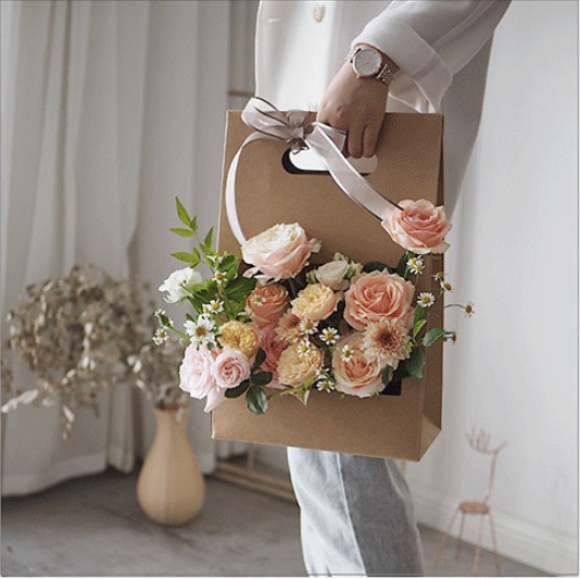 English Kraft Paper Valentine's Day Wedding Confession Hand-held Floral  Bouquet Diy Material Flower Arrangement Paper Bag Rose Flower Packaging  Gift Bag, Wedding Supplies - Temu