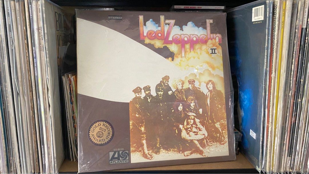 Led Zeppelin II (Category: Vinyls) located in Tabaco. Submitted by cinemahilig (Listing ID 1221734433, Image 1). Description: U.S Second Pressing. VG++ Last price posted. Buyer shoulders shipping. Item location: Tabaco City, Albay. 4511. 09395763344.