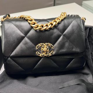 Like New Chanel 19 Small Complete