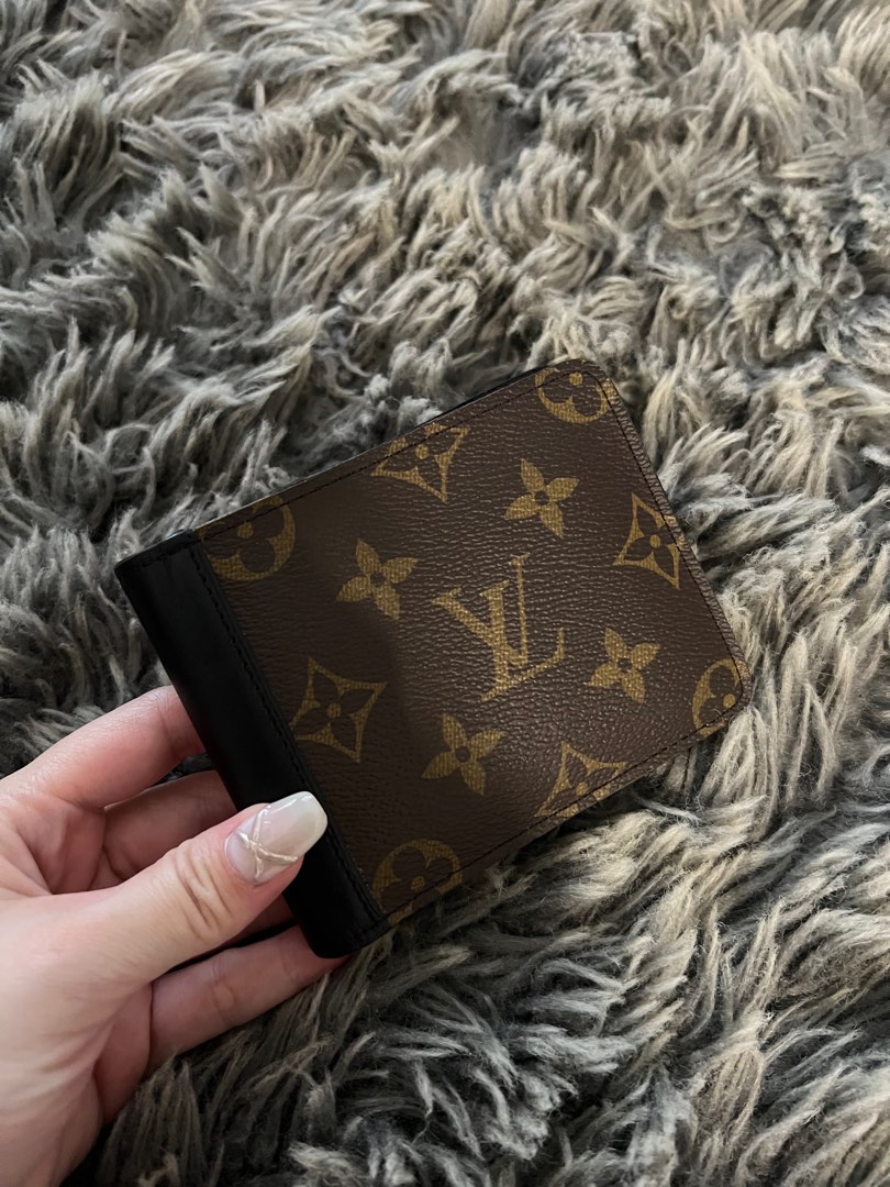 Louis Vuitton men's wallet (authentic), Luxury, Bags & Wallets on