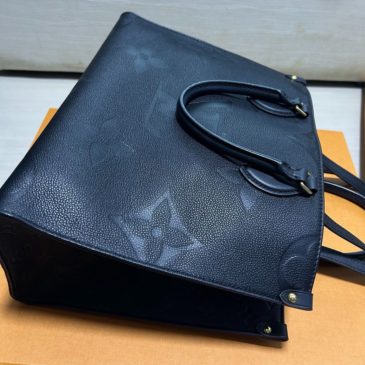 LOUIS VUITTON Monogram Empreinte OnTheGo MM M45595 Black Leather Shoulder  Bag