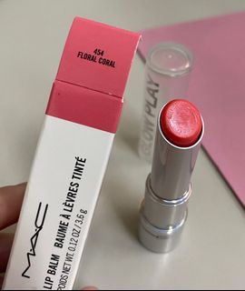MAC glow play lip balm - floral coral