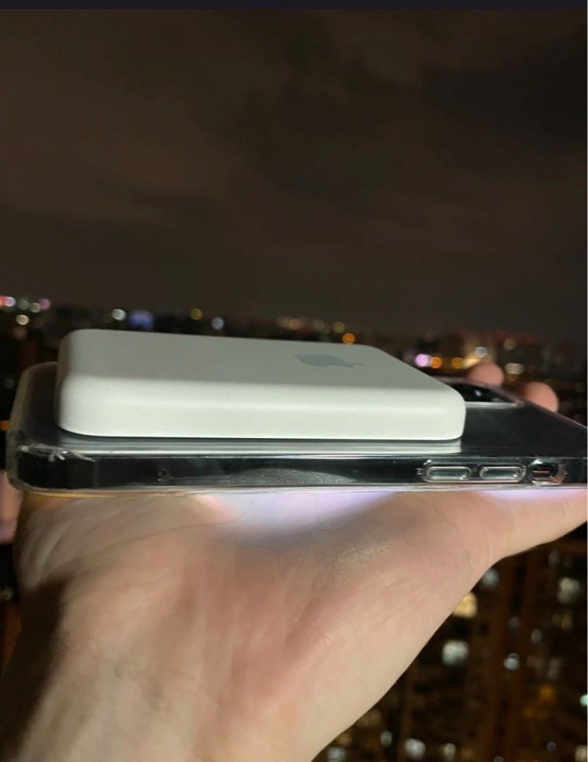 Magsafe iPhone Battery Pack, Mobile Phones & Gadgets, Mobile & Gadget