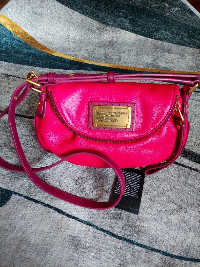 Marc by marc jacobs crossbody bag