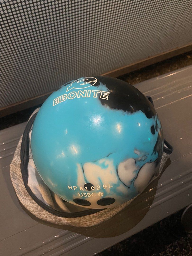 MAXIM EBONITE SPARE BOWLING BALL, Sports Equipment, Sports & Games