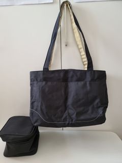 Medela bag and insulated bag