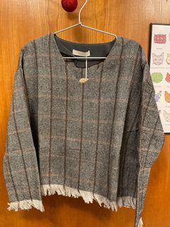 New Intique Wool Top