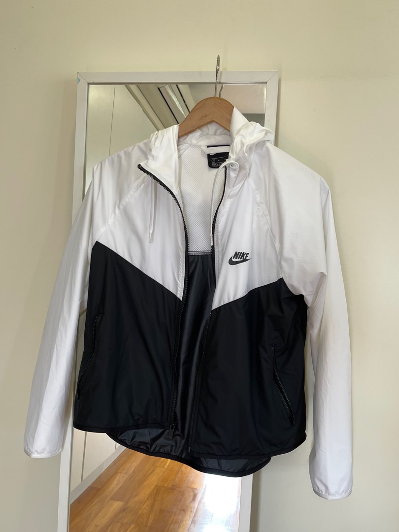 Black and white nike windbreaker womens new arrivals