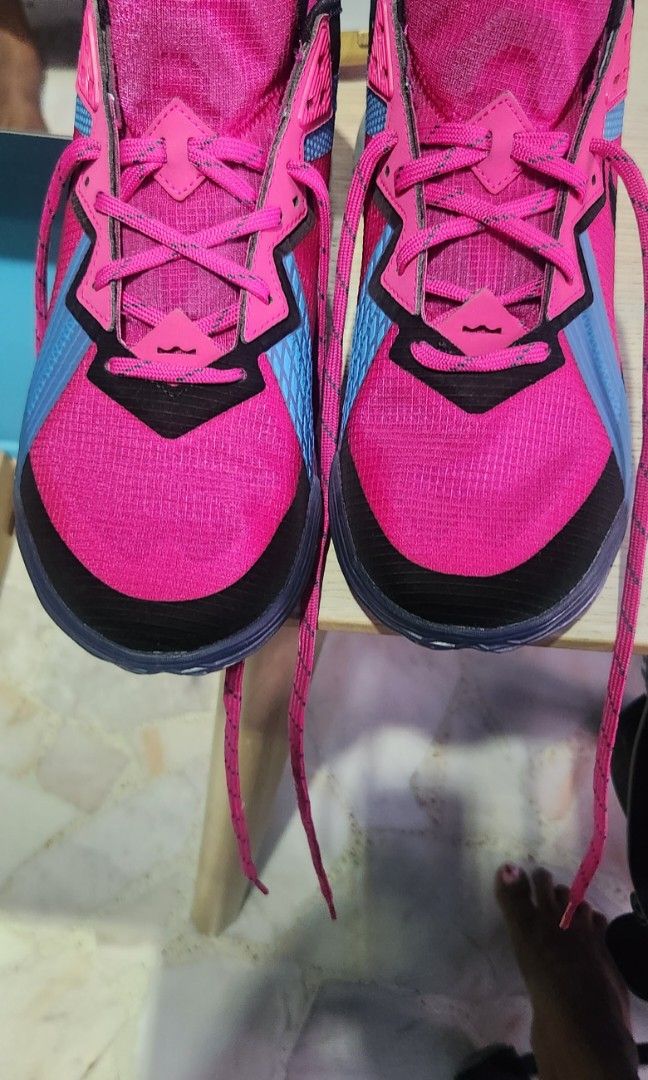 Nike hot sale 18 size
