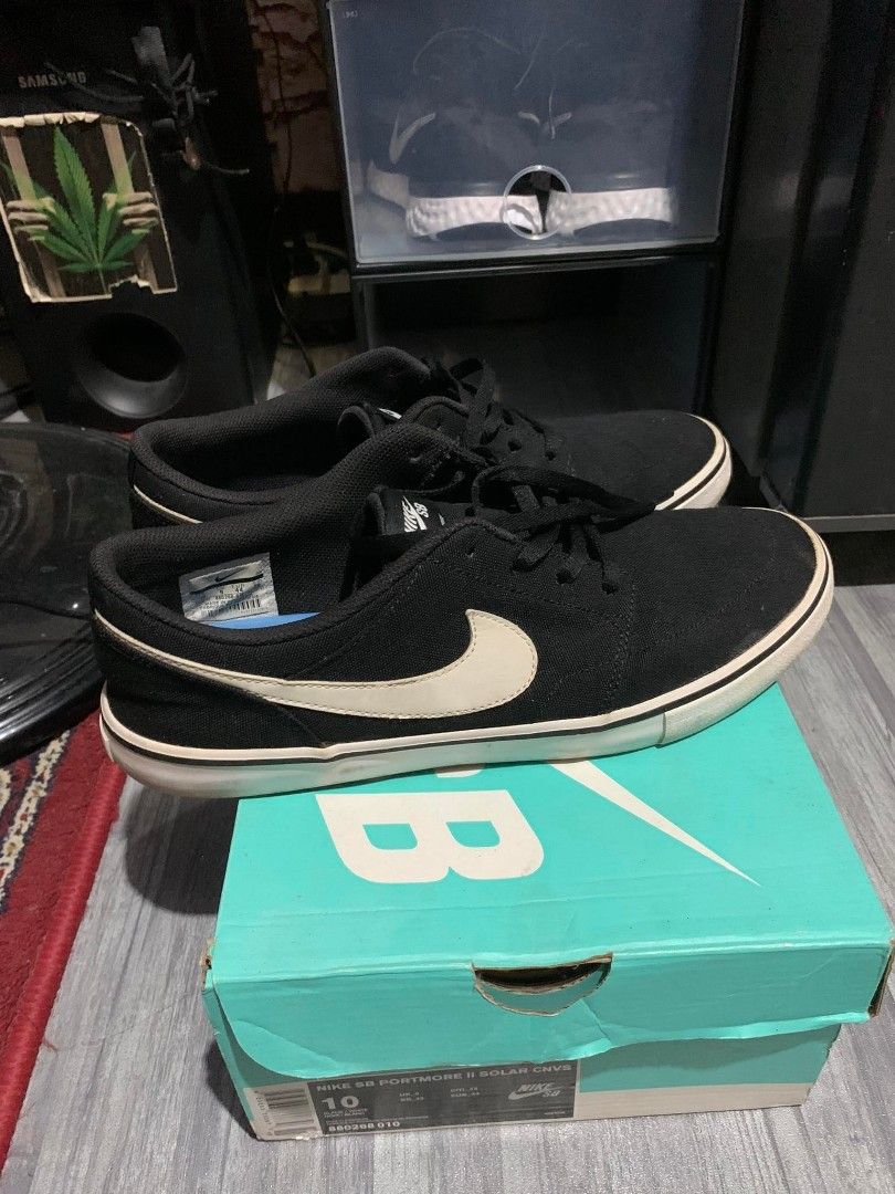 portmore 2 solar canvas