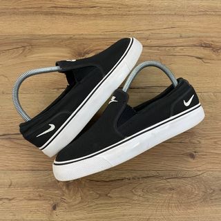 Nike toki slip on (6uk)