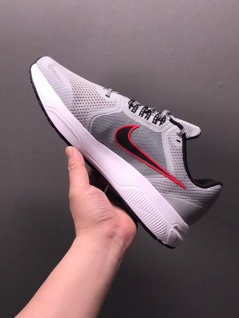 Nike Zoom Span 4, 男裝, 鞋, 波鞋 Carousell