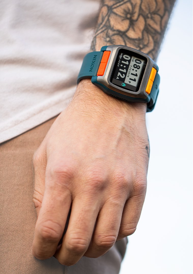 Nixon high cheap tide watch
