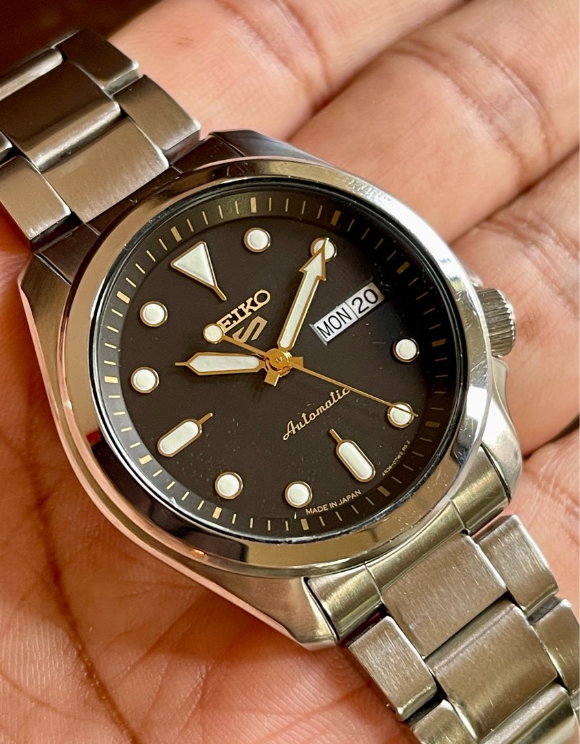 Original Seiko 5 SRPE57J1 Made in Japan Gilt Automatic Black
