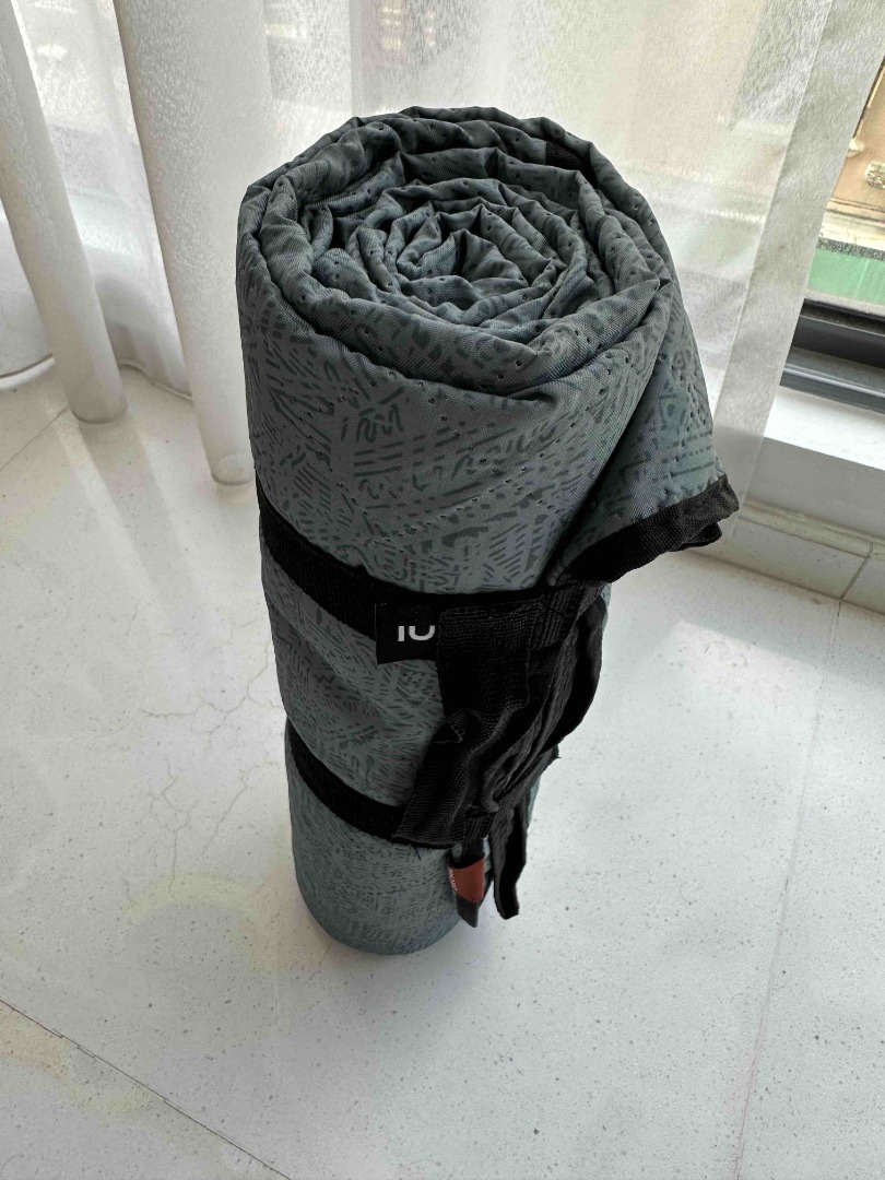Picnic mat / Camping mat Decathlon, Sports Equipment, Hiking & Camping on Carousell