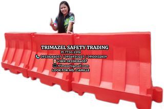 PLASTIC ROAD BARRIER