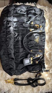 Prada gaufre