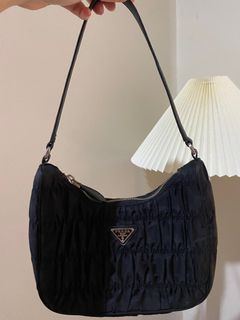 prada hobo