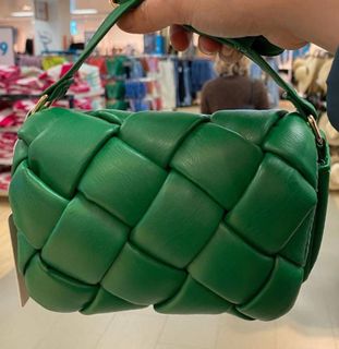 (Category: ) located in . Submitted by sarahsyafeeqa (Listing ID 1221732211, Image 1). Description: .