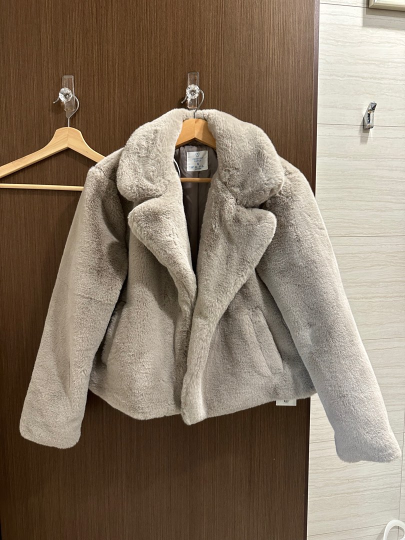Primark fur teddy coat jacket Women s Fashion Coats Jackets and