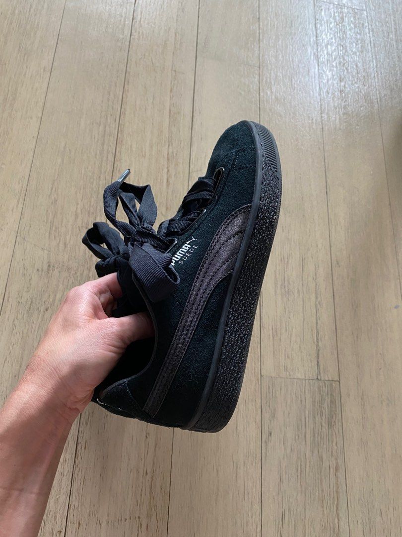 Puma suede heart ep black sales