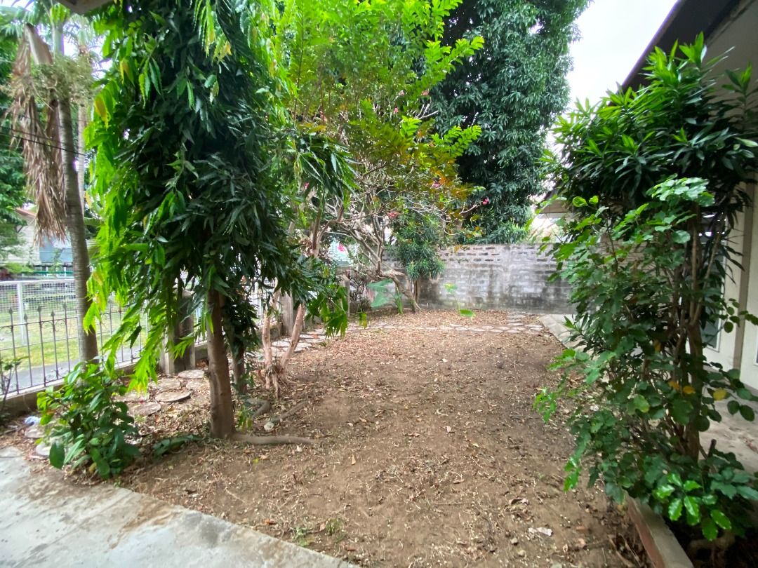 Rare Horseshoe Village House for Lease walking distance to Robinsons