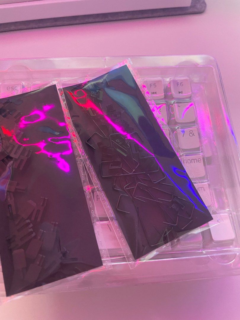 Razer PBT Keycap Upgrade Set (Mercury), Computers & Tech, Parts ...