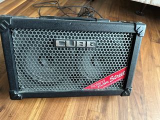 *CHEAP *Reduced* Roland Street Cube Amplifier - Free Delivery!