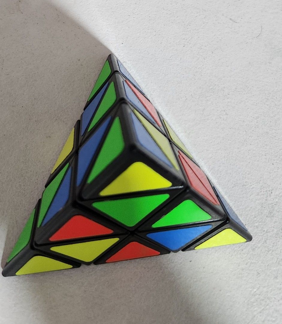 Rubik's Cube, Hobbies & Toys, Toys & Games on Carousell