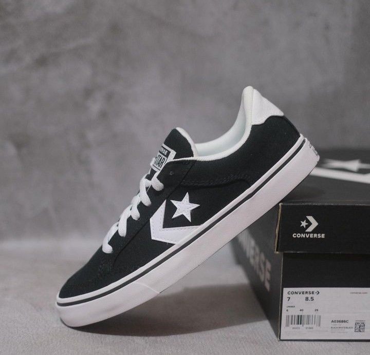 SALE CONVERSE TOBIN OX BLACK WHITE ORIGINAL BNIB
