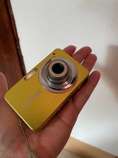 Samsung ST30 Digicam with spare battery