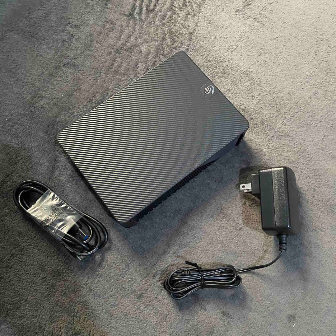 Seagate expansion external Hard drive, Computers & Tech, Parts