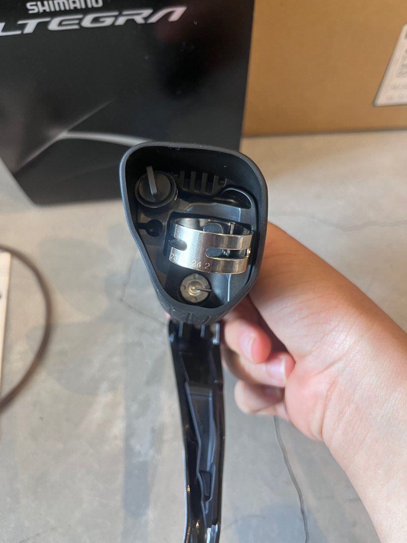 Shimano Ultegra R8020 Right side Shifter Shifting lever, Sports