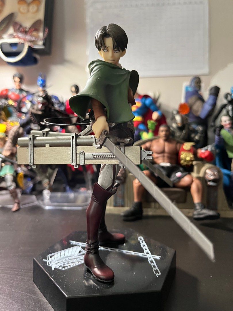 Shingeki no best sale kyojin figure