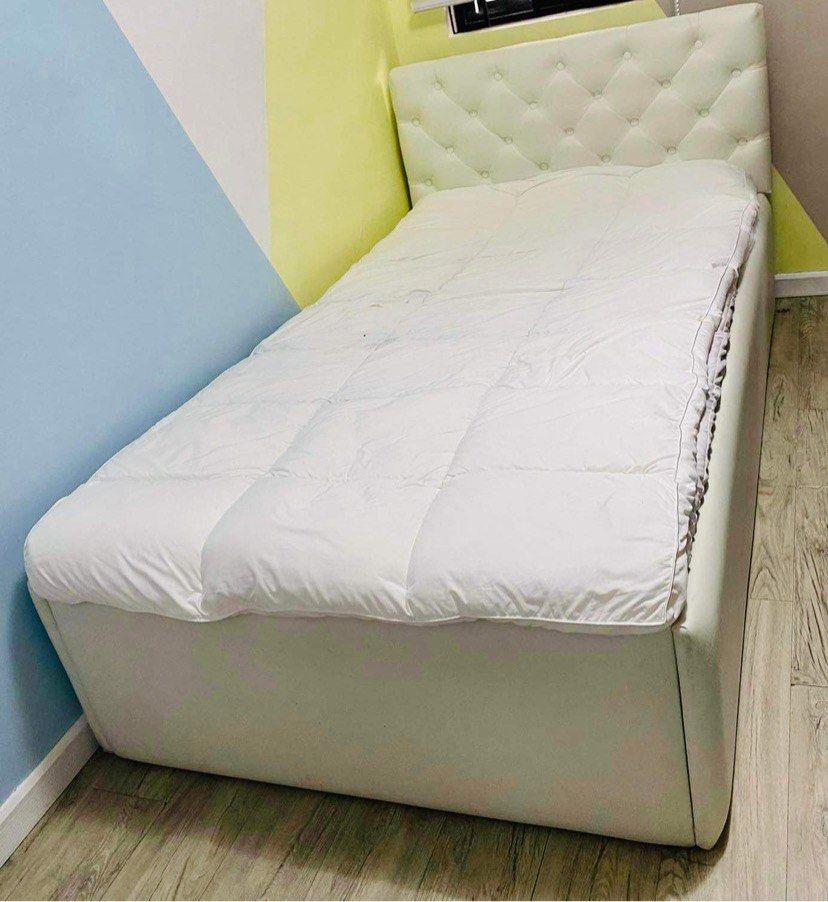 Single cot with mattress discount