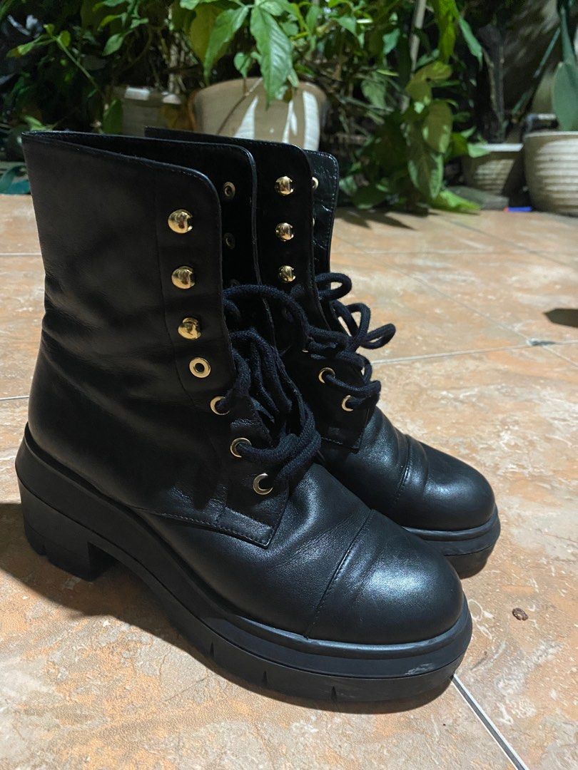 STUART WEITZMAN BOOTS, Fesyen Wanita, Sepatu di Carousell Stuart Weitzman Kids Boots STUART WEITZMAN BOOTS, Fesyen Wanita, Sepatu di Carousell Stuart Weitzman Kids Boots