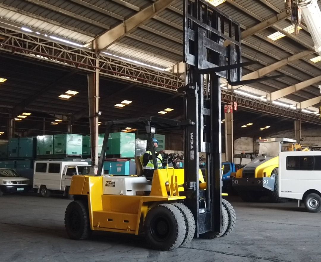 TCM 6 tons forklift with 4 meter high mast (Category: Construction Tools & Equipment) located in Quezon City. Submitted by MSYroughterrain (Listing ID 246819773, Image 2). Description: Watch this unit on youtube: https://youtu.be/nGV1Pu0znoQ Brand: TCM ( 100% made in Japan ) Email us: infoguzent@gmail.com Model: FD60Z7(T) Long Fork at 1.22 meters 4 meter high mast Isuzu 6BB1 diesel engine, whose spare parts are readily available at low prices Use