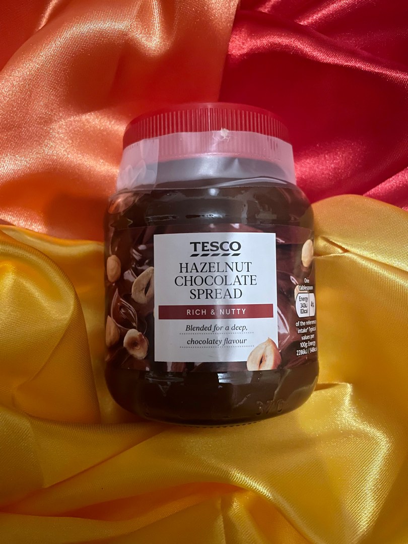 Tesco Hazelnut Chocolate Spread 400g, Food & Drinks, Other Food & Drinks on Carousell