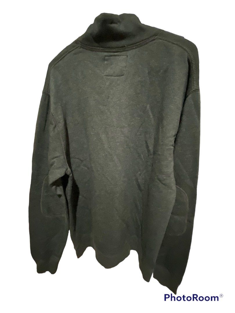 Tomato Sweater (Category: Hoodies) located in Mandaluyong City. Submitted by killjoy13 (Listing ID 1221736537, Image 3). Description: Tomato sweater. Used only twice. In a very good condition 10/10 Color may vary due to 💡 RFS: Decluttering Size: Large Color: Grey SF not included..
