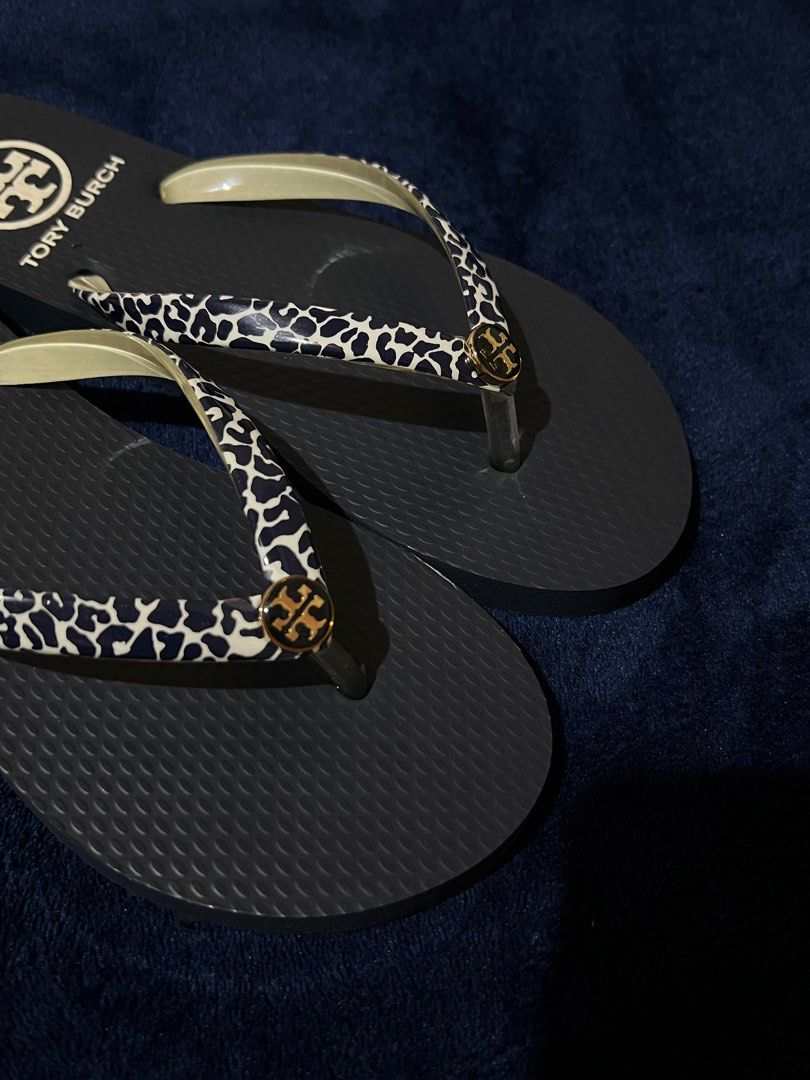 Tory burch flipflops, Women's Fashion, Footwear, Slippers and slides on  Carousell