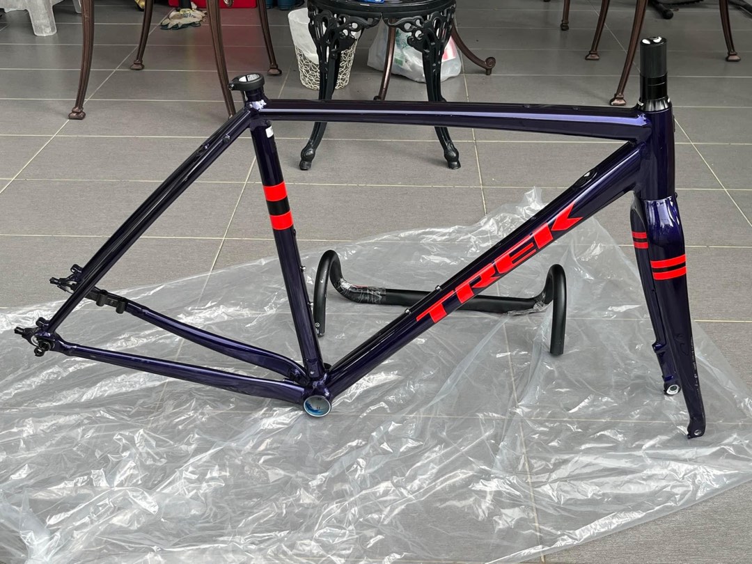Trek Checkpoint AL5 Frame Size 54 Sports Equipment Bicycles