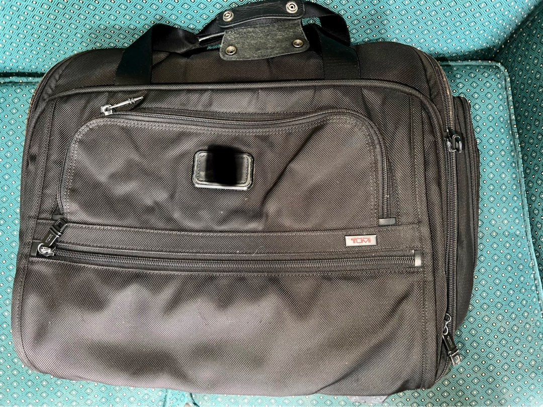 TUMI ALPHA2 FXT 新品 新価格❗️ バッグ