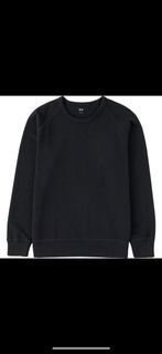uniqlo black crew neck sweatshirt pullover