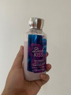 USED BATH & BODY WORKS DARK KISS BODY LOTION
